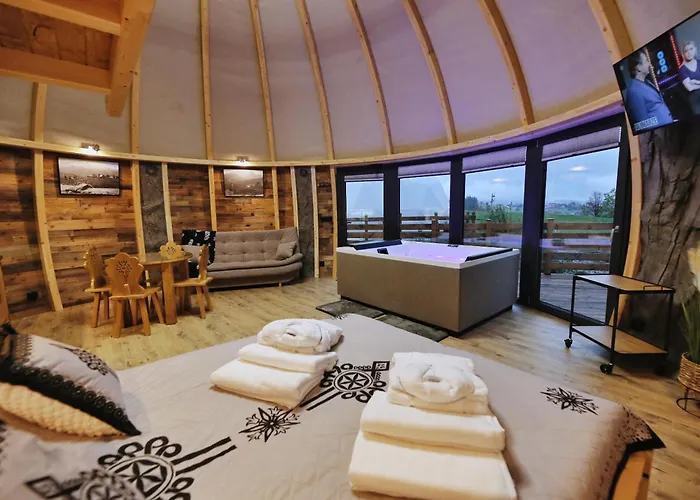 Tatry Mountain Glamp Z Jacuzzi