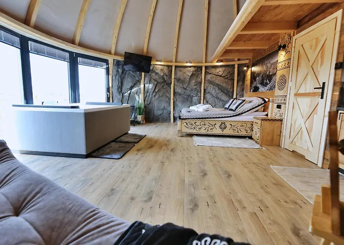 Tatry Mountain Glamp Z Jacuzzi