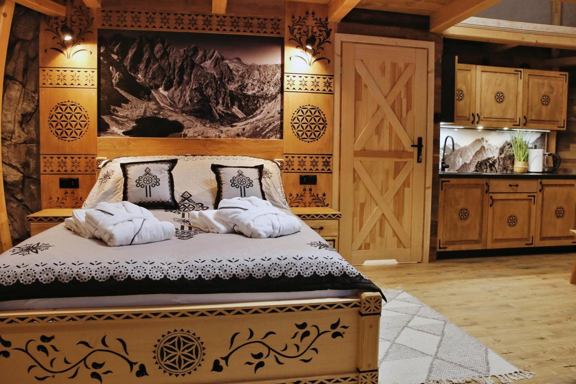 Tatry Mountain Glamp Z Jacuzzi Luxuszelt *
