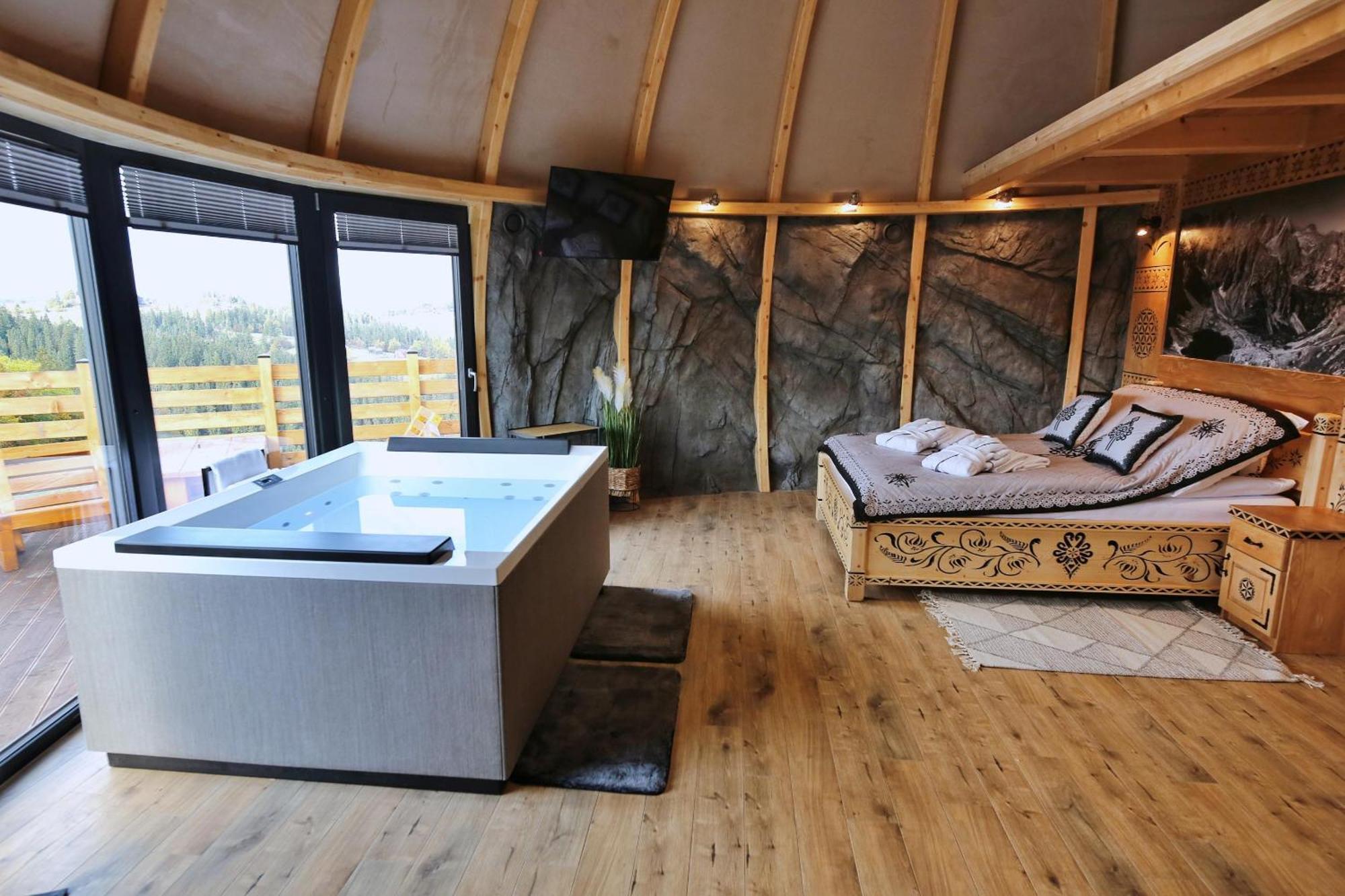 Luxuszelt Tatry Mountain Glamp Z Jacuzzi Zakopane