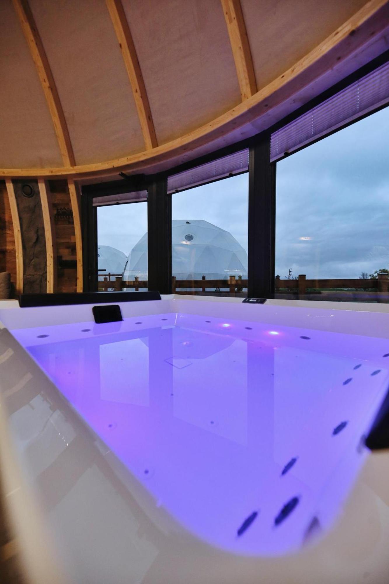 Luxuszelt Tatry Mountain Glamp Z Jacuzzi