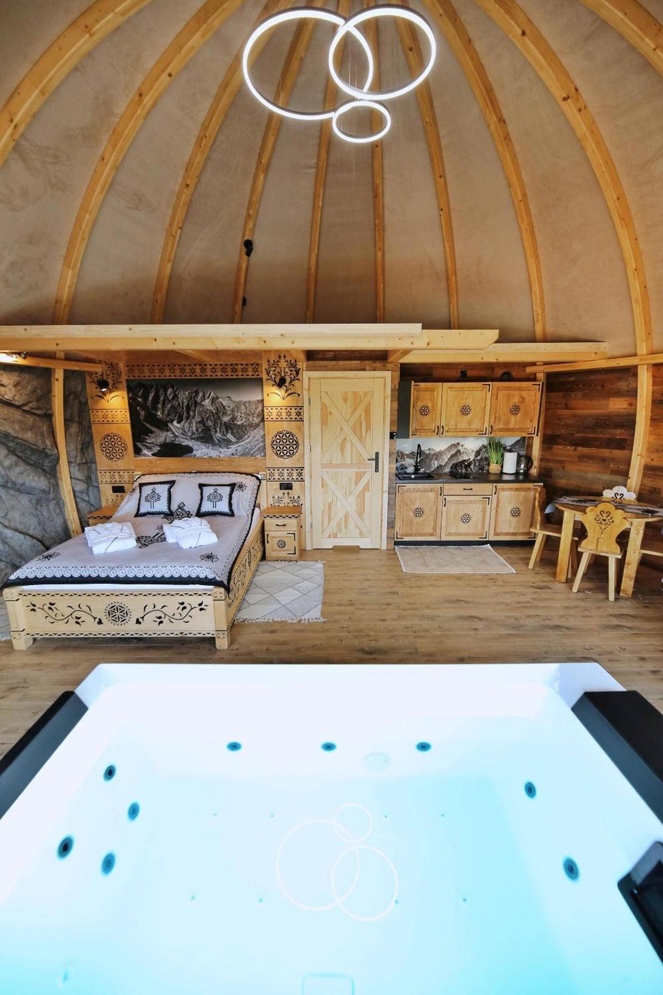 Tatry Mountain Glamp Z Jacuzzi Luxuszelt Zakopane